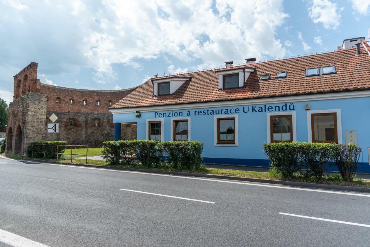 Penzion A Restaurace U Kalendu Strážnice Екстериор снимка